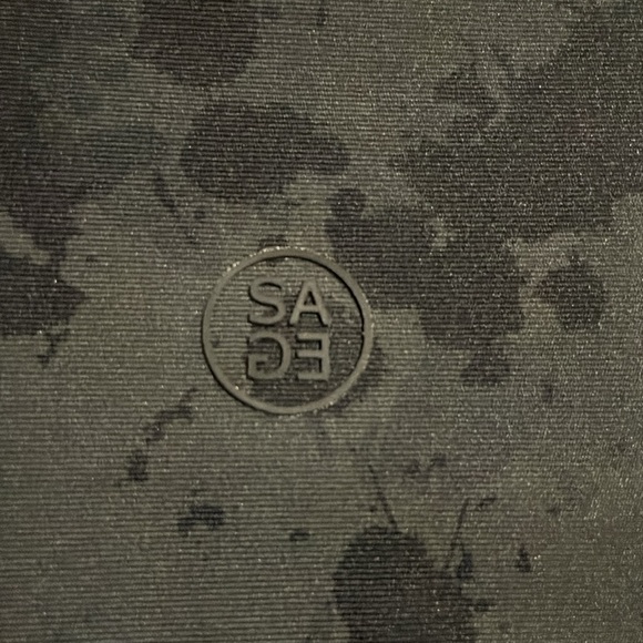 SAGE COLLECTIVE High-Rise Camo Splatter Leggings - Picture 6 of 6